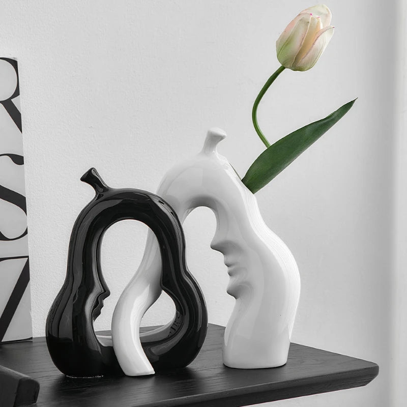 FaceToFace Artistic Vases Capturing Intimate Conversation